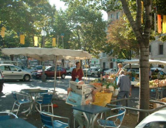 ambiance du quartier Saint Julien